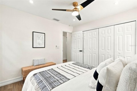 Villa ou maison à vendre à Bradenton, Floride: 3 chambres, 139.35 m2 № 2388556 - photo 17