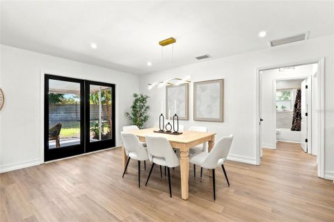 Villa ou maison à vendre à Bradenton, Floride: 3 chambres, 139.35 m2 № 2388556 - photo 8