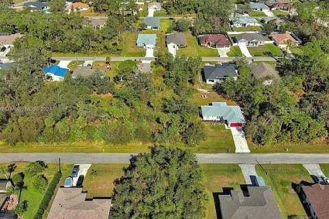 Land in North Port, Florida № 2164331 - photo 4
