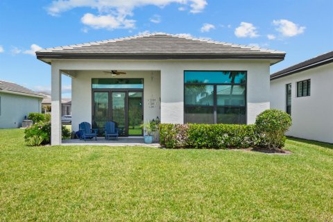 House in Port St. Lucie, Florida 3 bedrooms, 132.85 sq.m. № 2175549 - photo 27