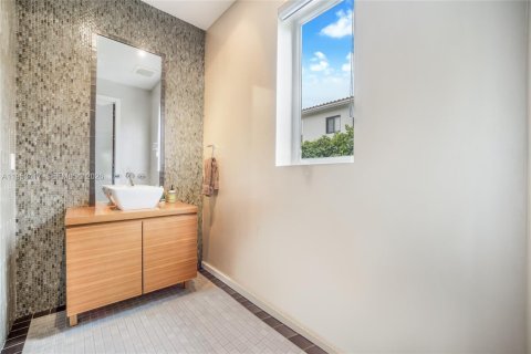 Villa ou maison à vendre à Coral Gables, Floride: 5 chambres, 463.86 m2 № 2065429 - photo 12