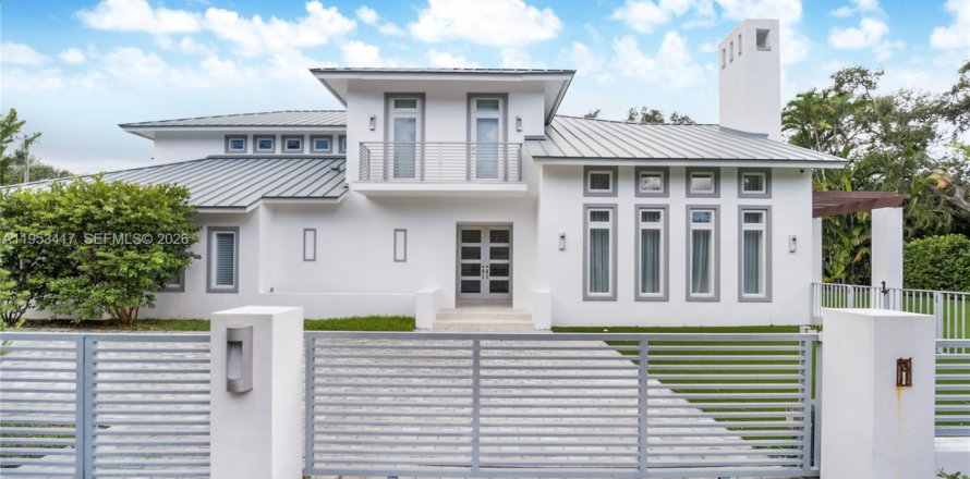 Villa ou maison à Coral Gables, Floride 5 chambres, 463.86 m2 № 2065429