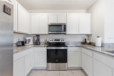 Casa en alquiler en Wesley Chapel, Florida, 3 dormitorios, 140.84 m2 № 2092167 - foto 9