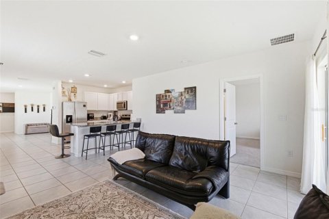 Casa en alquiler en Wesley Chapel, Florida, 3 dormitorios, 140.84 m2 № 2092167 - foto 15