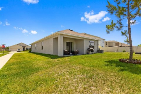 Casa en alquiler en Wesley Chapel, Florida, 3 dormitorios, 140.84 m2 № 2092167 - foto 19