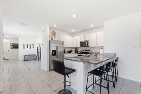Casa en alquiler en Wesley Chapel, Florida, 3 dormitorios, 140.84 m2 № 2092167 - foto 7