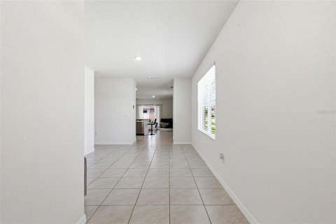 Casa en alquiler en Wesley Chapel, Florida, 3 dormitorios, 140.84 m2 № 2092167 - foto 4