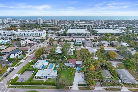 House in Delray Beach, Florida 4 bedrooms, 149.29 sq.m. № 2176037 - photo 4