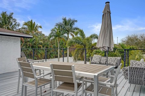 House in Delray Beach, Florida 4 bedrooms, 149.29 sq.m. № 2176037 - photo 27