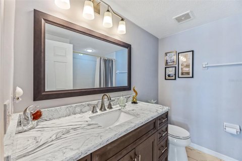 Condo in New Smyrna Beach, Florida, 3 bedrooms  № 1566518 - photo 20
