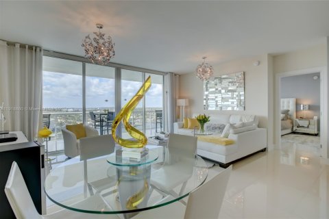 Снять в аренду кондоминиум в Помпано-Бич, Флорида 2 спальни, 133.97м2, № 2017239 - фото 6