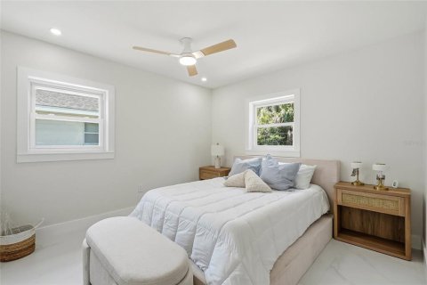 Villa ou maison à vendre à Tampa, Floride: 3 chambres, 133.22 m2 № 2216575 - photo 18