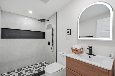 Villa ou maison à vendre à Tampa, Floride: 3 chambres, 133.22 m2 № 2216575 - photo 16
