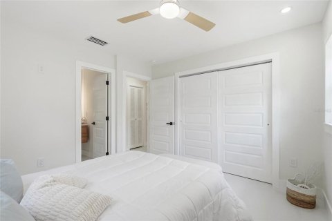 Villa ou maison à vendre à Tampa, Floride: 3 chambres, 133.22 m2 № 2216575 - photo 19