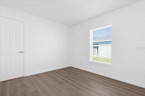 House in Apopka, Florida 3 bedrooms, 119.47 sq.m. № 1511947 - photo 24