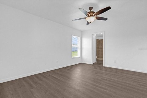 House in Apopka, Florida 3 bedrooms, 119.47 sq.m. № 1511947 - photo 15