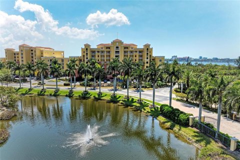 Condo in Palmetto, Florida, 2 bedrooms  № 2129575 - photo 2