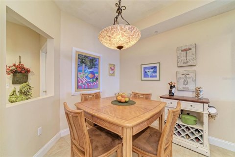 Condo in Palmetto, Florida, 2 bedrooms  № 2129575 - photo 7