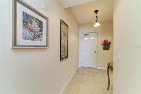 Condo in Palmetto, Florida, 2 bedrooms  № 2129575 - photo 5