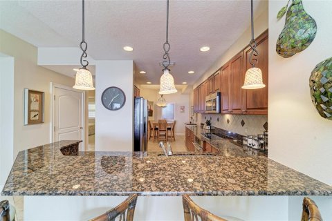 Condo in Palmetto, Florida, 2 bedrooms  № 2129575 - photo 15
