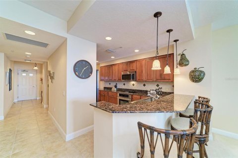 Condo in Palmetto, Florida, 2 bedrooms  № 2129575 - photo 14