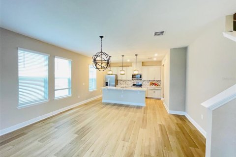 Villa ou maison à louer à Winter Garden, Floride: 4 chambres, 193.42 m2 № 2433722 - photo 7