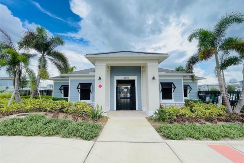 Villa ou maison à louer à Winter Garden, Floride: 4 chambres, 193.42 m2 № 2433722 - photo 21