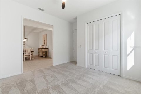 House in Lakewood Ranch, Florida 2 bedrooms, 191.47 sq.m. № 2098581 - photo 8