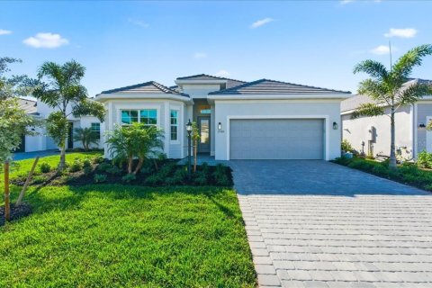 House in Lakewood Ranch, Florida 2 bedrooms, 191.47 sq.m. № 2098581
