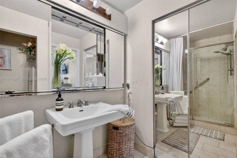 Купить кондоминиум в Майами-Лейкс, Флорида 2 спальни, 104.98м2, № 2007111 - фото 29