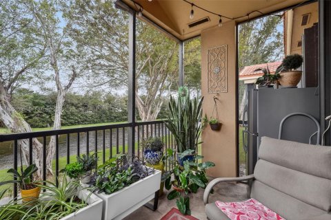 Купить кондоминиум в Майами-Лейкс, Флорида 2 спальни, 104.98м2, № 2007111 - фото 30