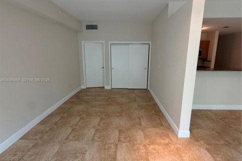 Copropriété à louer à Miami, Floride: 89.19 m2 № 2390409 - photo 6