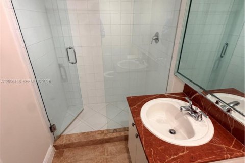 Copropriété à louer à Miami, Floride: 89.19 m2 № 2390409 - photo 11