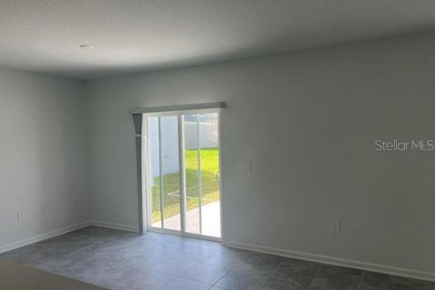 Villa ou maison à vendre à Davenport, Floride: 4 chambres, 177.16 m2 № 2195408 - photo 9