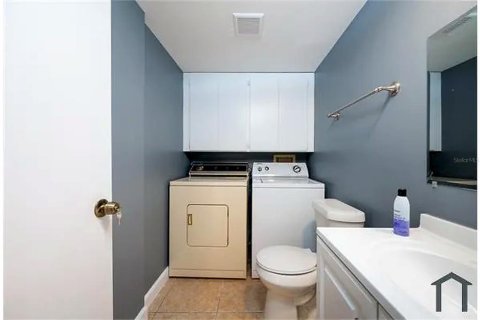 Touwnhouse à louer à Orlando, Floride: 2 chambres, 119.38 m2 № 2383977 - photo 5