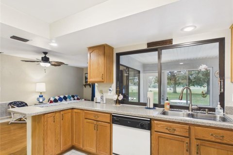 Villa ou maison à vendre à Homosassa, Floride: 3 chambres, 208.1 m2 № 2408363 - photo 15