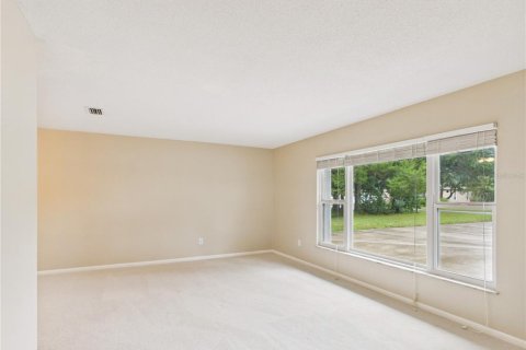 Villa ou maison à vendre à Homosassa, Floride: 3 chambres, 208.1 m2 № 2408363 - photo 5