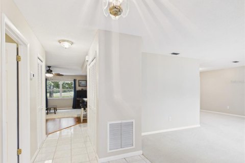 Villa ou maison à vendre à Homosassa, Floride: 3 chambres, 208.1 m2 № 2408363 - photo 3