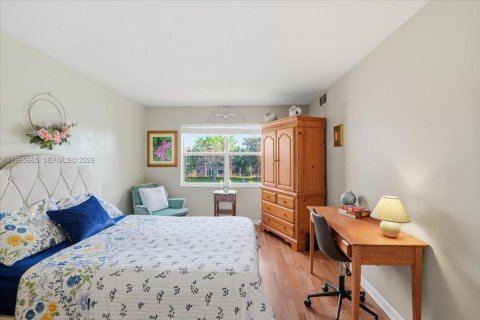 Condominio en venta en Sunrise, Florida, 1 dormitorio, 59.46 m2 № 2027300 - foto 18