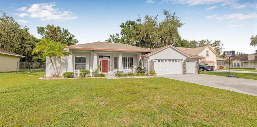 House in Thonotosassa, Florida 4 bedrooms, 232.35 sq.m. № 1878074