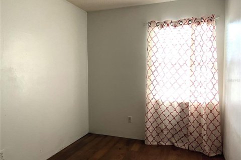 Duplex à vendre à Kissimmee, Floride: 3 chambres, 92.34 m2 № 2381144 - photo 15