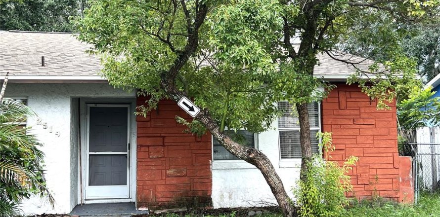 Duplex à Kissimmee, Floride 3 chambres, 92.34 m2 № 2381144