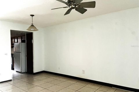 Duplex à vendre à Kissimmee, Floride: 3 chambres, 92.34 m2 № 2381144 - photo 6