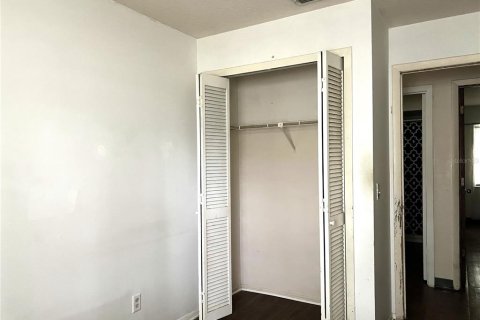 Duplex à vendre à Kissimmee, Floride: 3 chambres, 92.34 m2 № 2381144 - photo 18