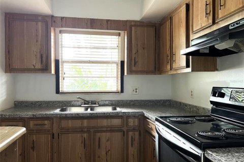 Duplex à vendre à Kissimmee, Floride: 3 chambres, 92.34 m2 № 2381144 - photo 7