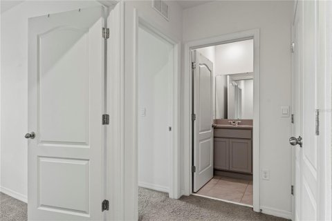Touwnhouse à louer à Davenport, Floride: 3 chambres, 138.24 m2 № 2151460 - photo 14