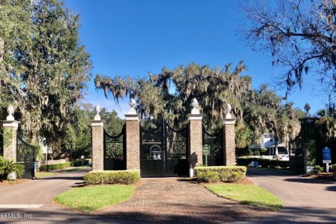 Terreno en venta en Yulee, Florida № 765667 - foto 1
