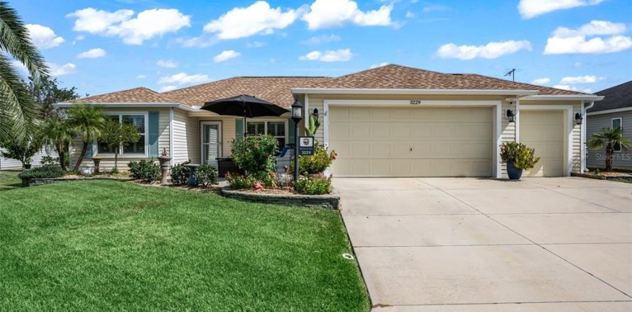 Villa ou maison à The Villages, Floride 3 chambres, 129.32 m2 № 2428920