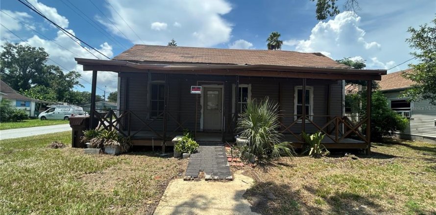 House in Mulberry, Florida 4 bedrooms, 222.97 sq.m. № 1866940