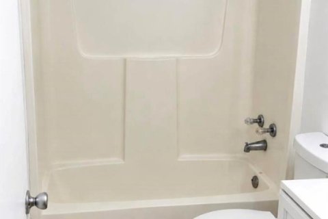 Condo in Lake Worth, Florida, 2 bedrooms  № 2081473 - photo 6